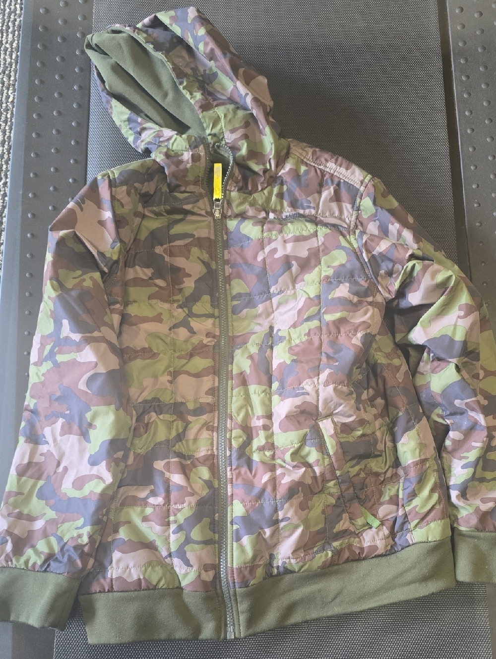 The North Face Camo Quilted Hooded Jacket - Green/Brown/Gray